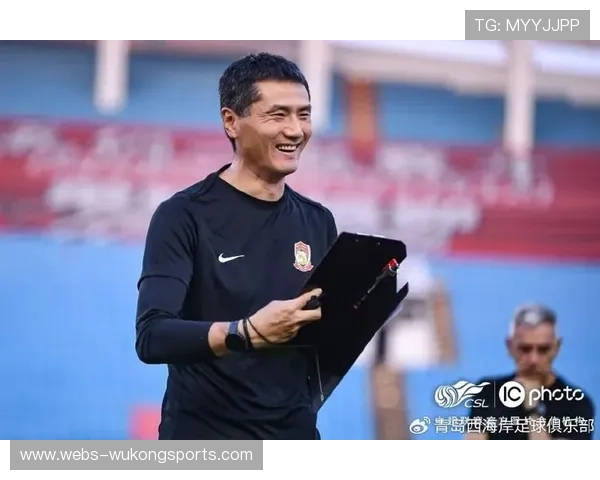 青岛西海岸1-0胜长春亚泰，邵佳一赛后欢送仪式举行