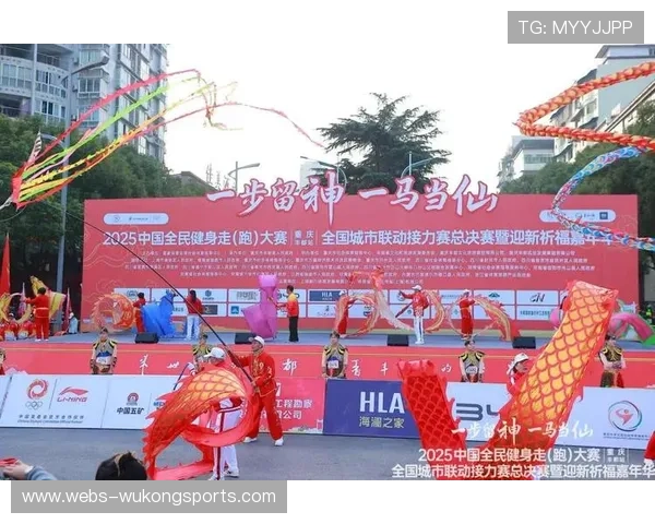 甬城万人元旦迎新跑，宁波全民健身周拉开序幕。