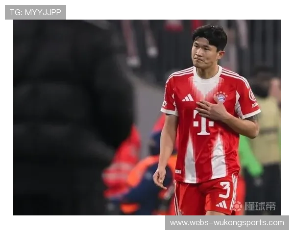 韩国金玟哉拜仁首发表现稳健，转会传闻下职业态度受关注